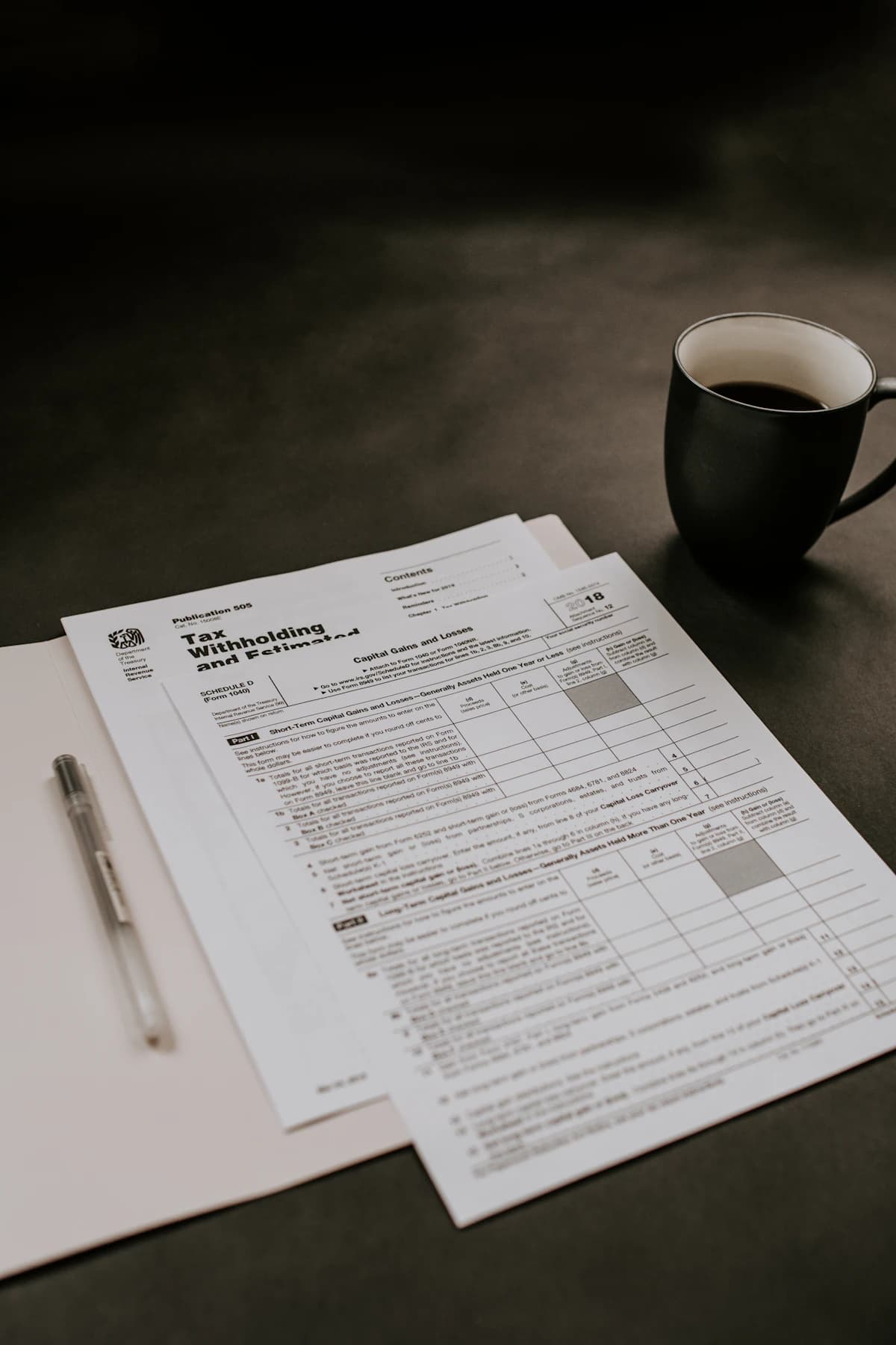 Boekhouder stelt jaarrekening op met financiële rapporten