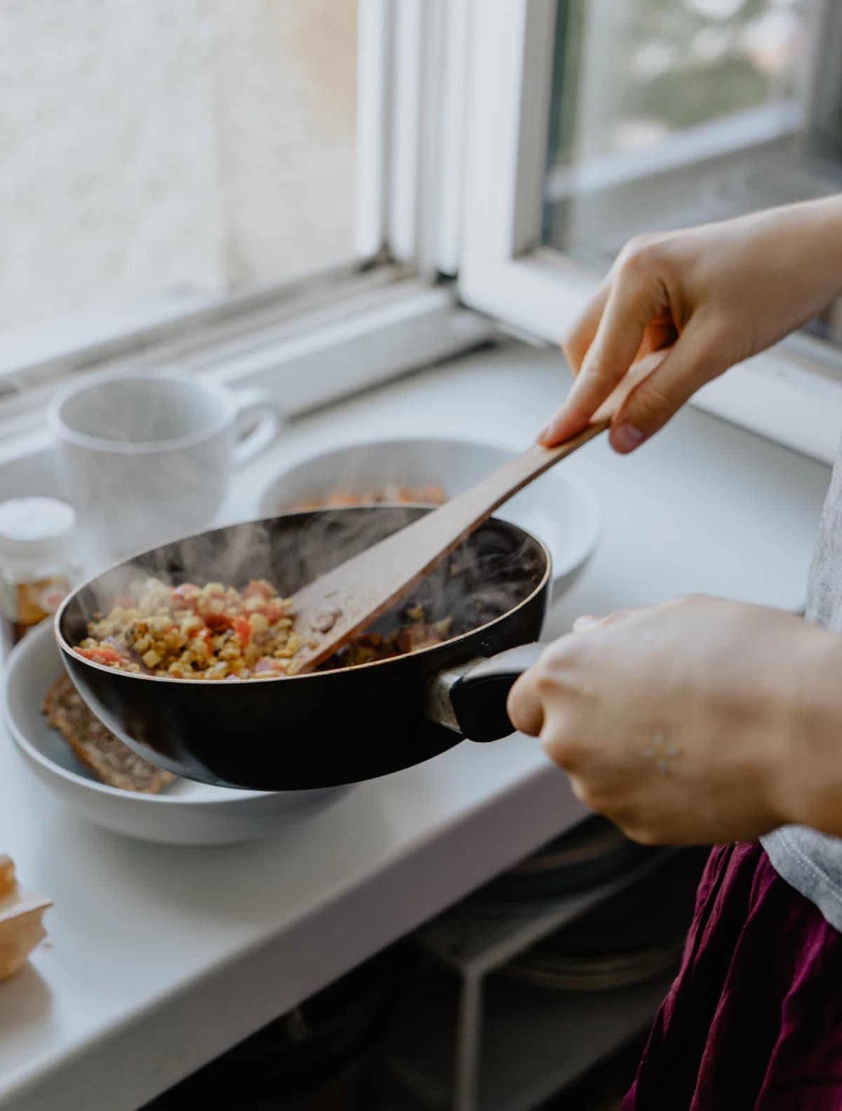 Lokale maaltijdservice bezorgt maaltijden aan huis in de buurt